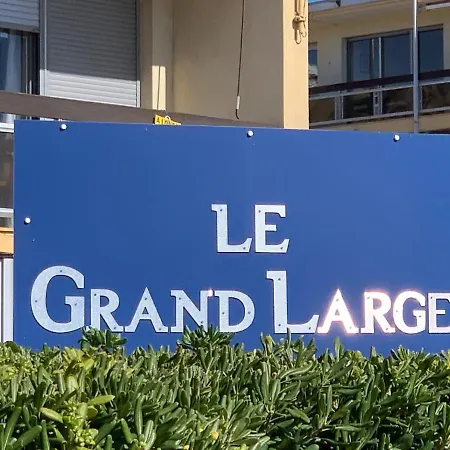 Le Grand Large Apartment Sainte-Maxime Exterior photo
